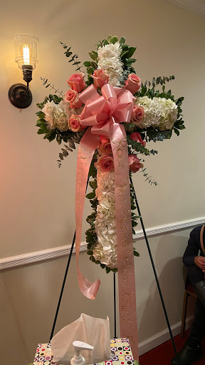 Florist «Harlem Florist Loft», reviews and photos, 2240 1st Avenue, New York, NY 10029, USA