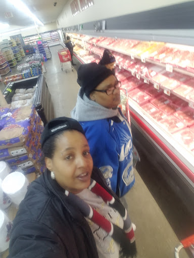 Supermarket «Pick & Save Supermarket», reviews and photos, 7404 Seven Mile E, Detroit, MI 48234, USA