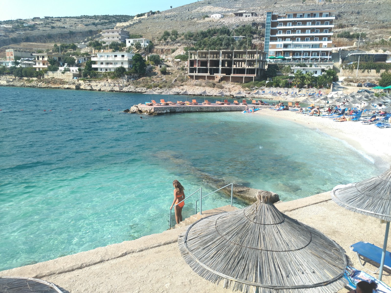 Photo of Saranda beach II with very clean level of cleanliness