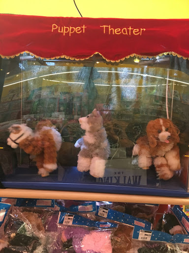 Toy Store «Zoom», reviews and photos, 300 Ward Pkwy, Kansas City, MO 64112, USA