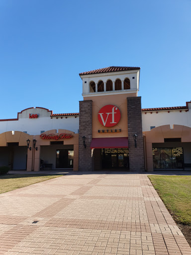 Outlet Store «VF Outlet», reviews and photos, 3939 I-35 #450, San Marcos, TX 78666, USA