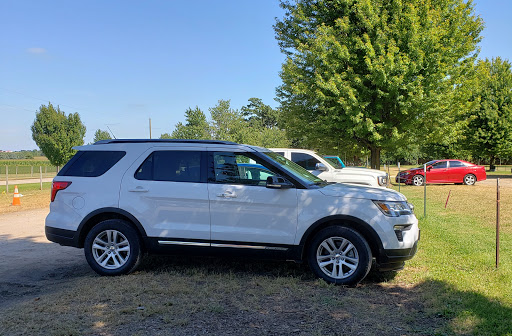 Used Car Dealer «Hertz Car Sales Crystal Lake», reviews and photos, 9100 Trinity Dr, Lake in the Hills, IL 60156, USA