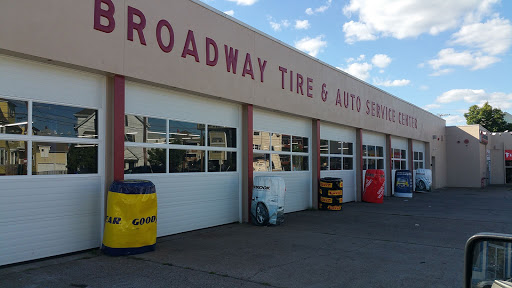 Tire Shop «Broadway Tire and Auto Service», reviews and photos, 588 Broadway, Pawtucket, RI 02860, USA