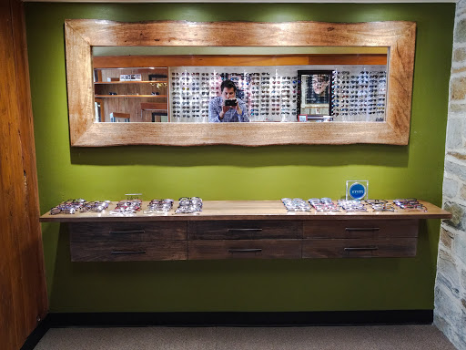 Optician «Meserall Vision & Hearing», reviews and photos, 206 Kings Hwy E, Haddonfield, NJ 08033, USA