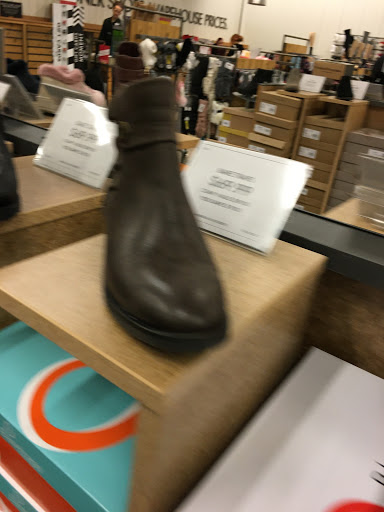 Shoe Store «DSW Designer Shoe Warehouse», reviews and photos, 7616 Farm to Market 1960 Rd W, Houston, TX 77069, USA