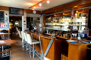 Benno’s -Café/Bar