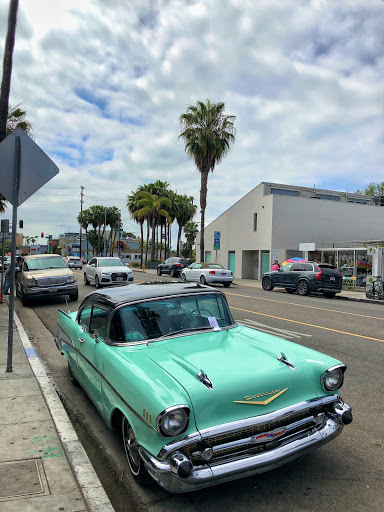 Shopping Mall «Abbot Kinney BLVD Shopping», reviews and photos, Navarre Ct, Venice, CA 90291, USA