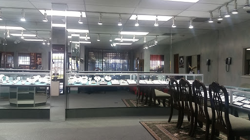 Jewelry Store «Harold Reese Jewelry», reviews and photos, 8481 Gulf Fwy, Houston, TX 77017, USA