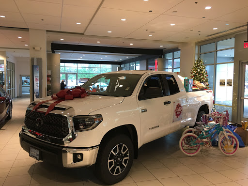 Toyota Dealer «Ron Tonkin Toyota», reviews and photos, 750 SE 122nd Ave, Portland, OR 97233, USA