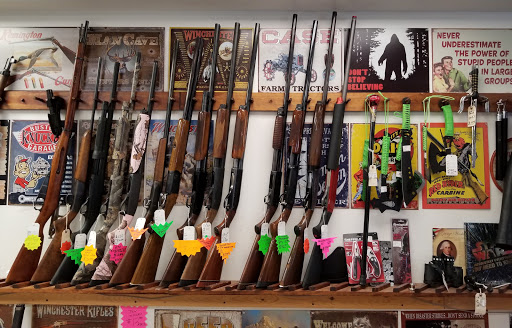 Pawn Shop «Kleppe Family Jewelry & Loan», reviews and photos, 421 3rd Ave SW, Cedar Rapids, IA 52404, USA