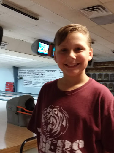 Bowling Alley «Savannah Bowling Center», reviews and photos, 320 Malcomb St, Savannah, TN 38372, USA