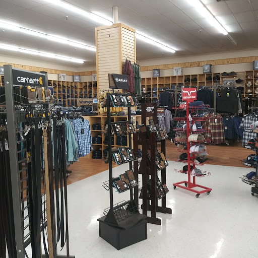 Clothing Store «Big R», reviews and photos, 165 Fontaine Blvd, Colorado Springs, CO 80911, USA
