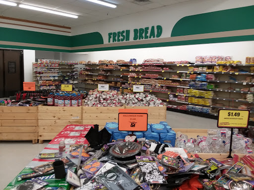 Grocery Store «Country Mart», reviews and photos, 1000 Hall St, Coffeyville, KS 67337, USA