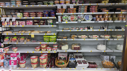 Grocery Store «Sultan Red Apple Market», reviews and photos, 807 W Stevens Ave, Sultan, WA 98294, USA