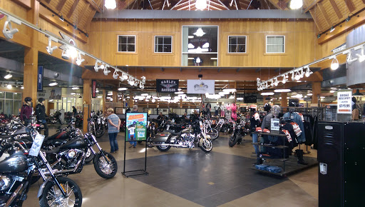 Big Barn Harley-Davidson, 81 NW 49th Pl, Des Moines, IA 50313, USA, Harley-Davidson Dealer
