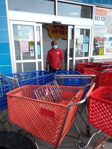 Shopping Mall «Hampton Plaza Shopping Center», reviews and photos, 4033 W Mercury Blvd, Hampton, VA 23666, USA