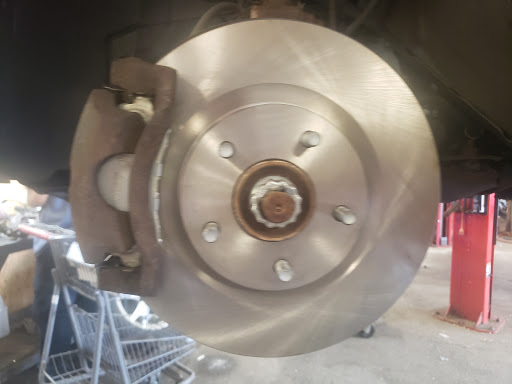 Tire Shop «Mavis Discount Tire», reviews and photos, 67 Franklin Turnpike, Mahwah, NJ 07430, USA