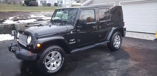 Car Dealer «Newport Chrysler Dodge Jeep Ram», reviews and photos, 310 W Main Rd, Middletown, RI 02842, USA