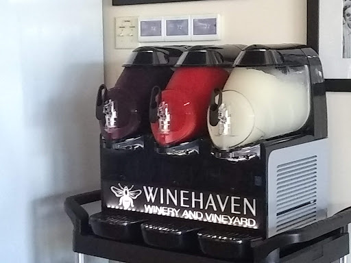 Winery «Winehaven Winery», reviews and photos, 10020 Deer Garden Ln, Chisago City, MN 55013, USA