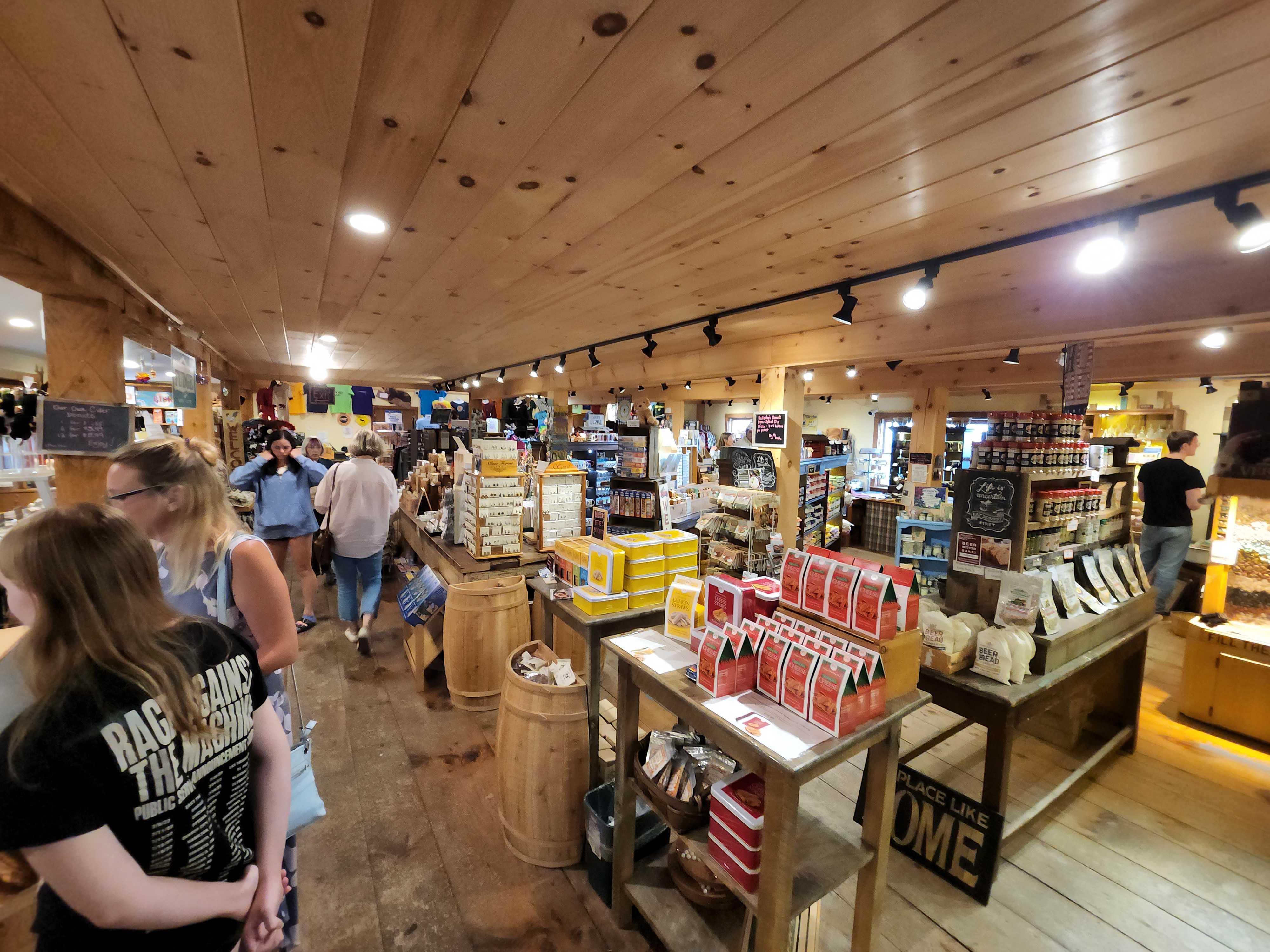 Picture of a place: Hogback Mountain Country Store