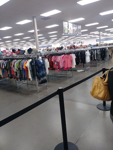 Thrift Store «Goodwill Retail Store and Donation Center», reviews and photos