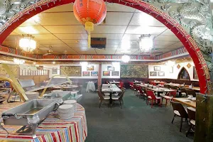 Golden Wok II restaurant image
