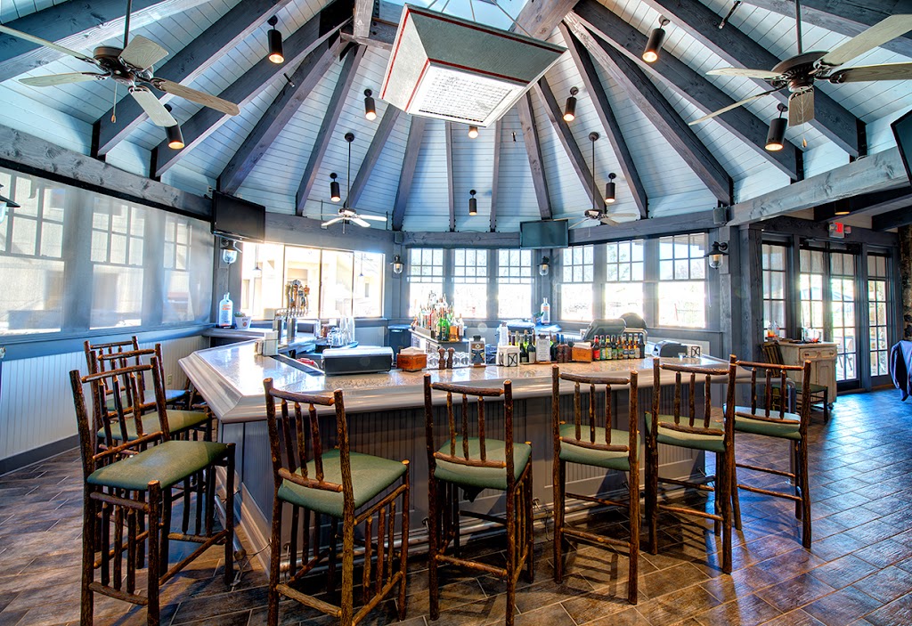 Bullfrogs Bar & Grille 30518