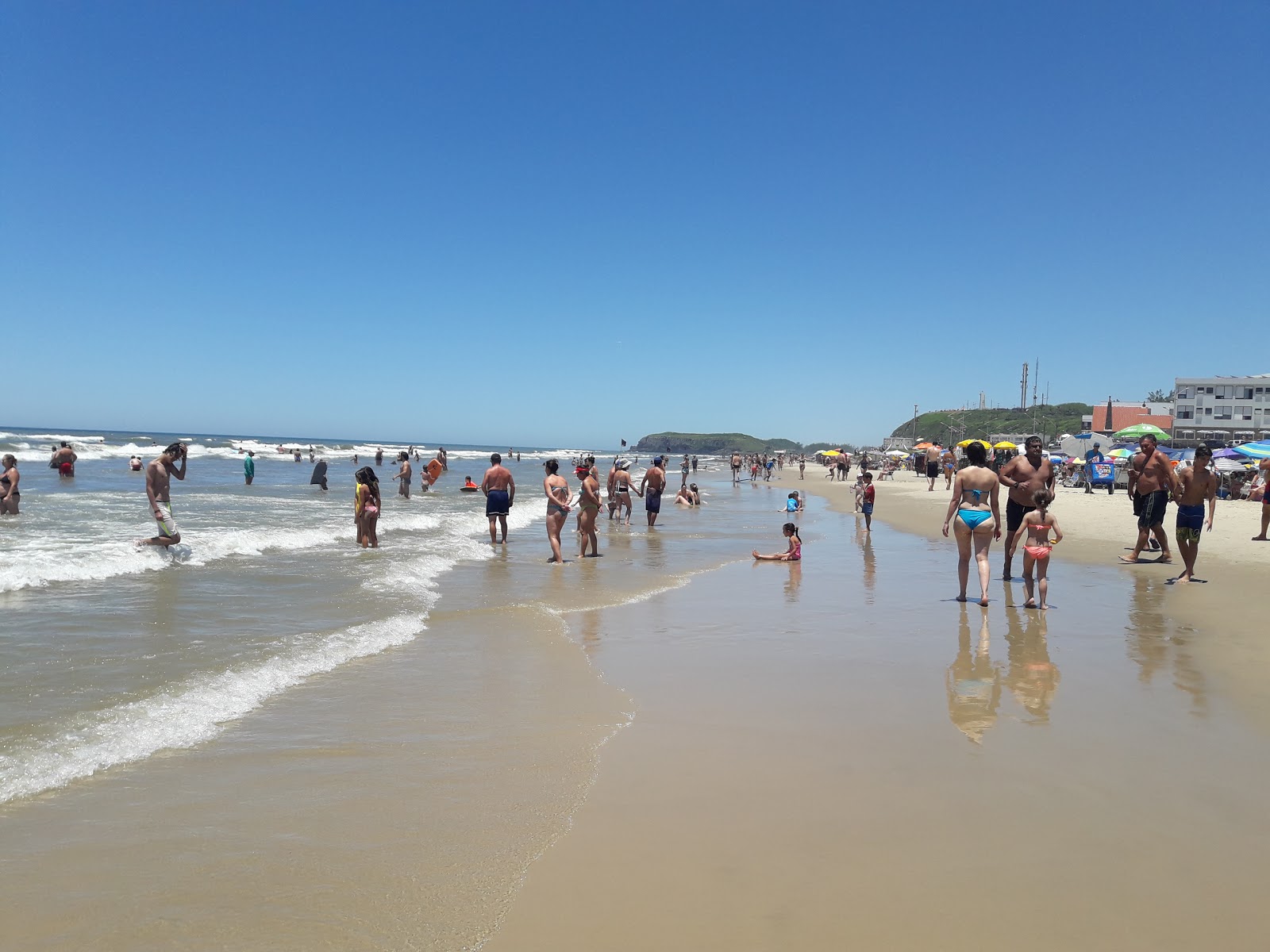Foto di Praia Grande e l'insediamento