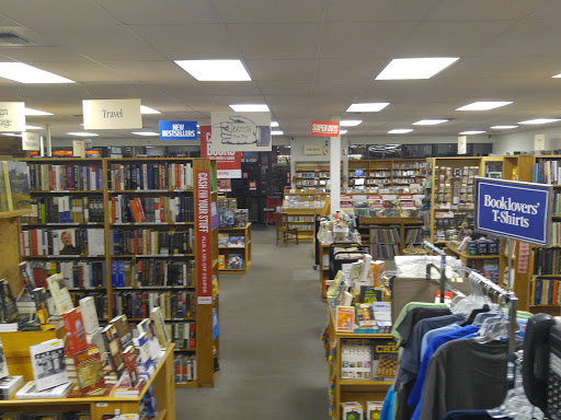 Book Store «Half Price Books», reviews and photos, 1321 SE Everett Mall Way, Everett, WA 98208, USA