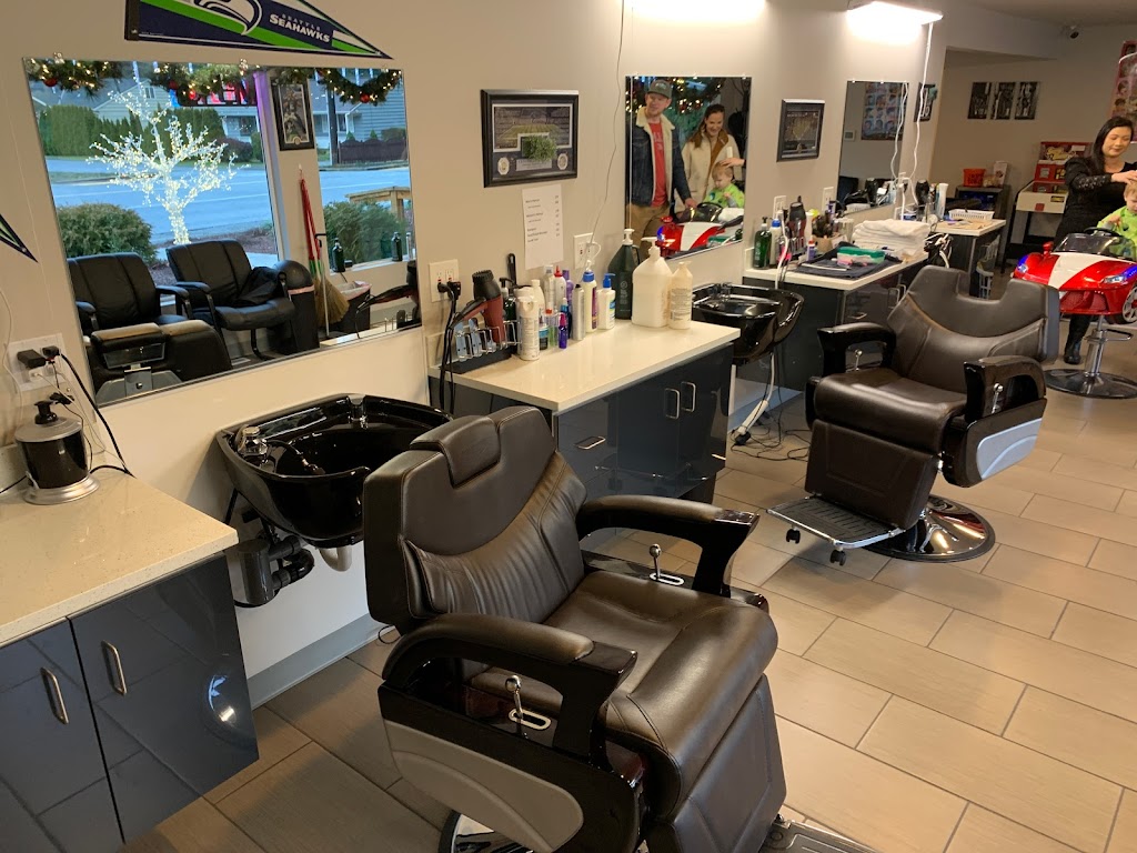 Woodway Salon and Barber 98020