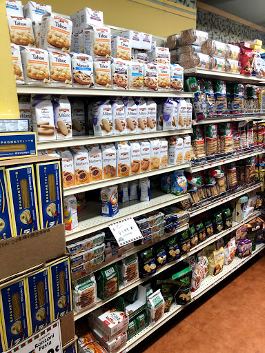 Grocery Store «Marino Brothers Supermarket», reviews and photos, 16307 29th Ave, Flushing, NY 11358, USA