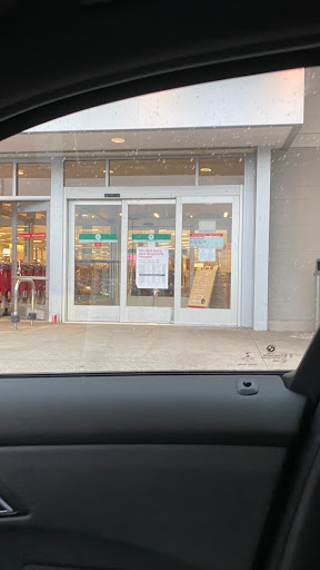 Department Store «Target», reviews and photos, 13505 20th Ave, College Point, NY 11356, USA