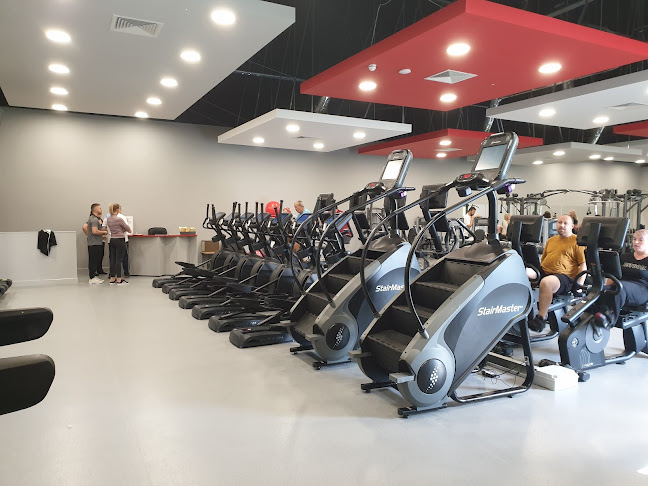 Comments and reviews of Dimensions Leisure Centre