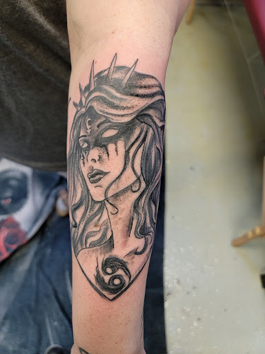 Explore small alien tattoo ideas, creative tattoo ideas in Puyallup, available at Get Right Studios