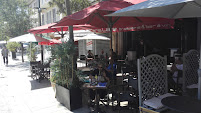 Atmosphère du Restaurant Café Le Paris à Cavaillon - n°9