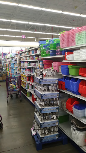 Discount Store «99 Cents Only Stores», reviews and photos, 2888 W Grant Line Rd, Tracy, CA 95304, USA