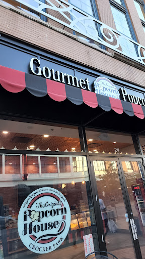 Shopping Mall «Crocker Park», reviews and photos, 228 Market St, Westlake, OH 44145, USA