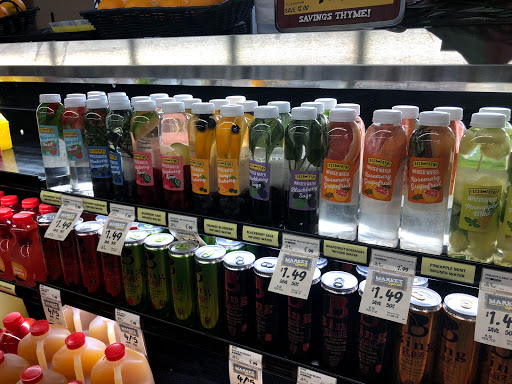 Grocery Store «Fresh Thyme Farmers Market- Newport», reviews and photos, 82 Carothers Rd, Newport, KY 41071, USA