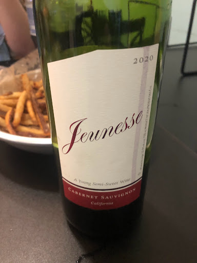 Liquor Store «Court Liquors», reviews and photos, 146 West End Ct, Long Branch, NJ 07740, USA