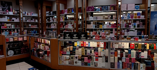 Shopping Mall «Melbourne Square Mall», reviews and photos, 1700 W New Haven Ave, Melbourne, FL 32904, USA