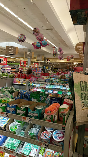 Grocery Store «Stop & Shop», reviews and photos, 760 Villa Ave, Fairfield, CT 06824, USA