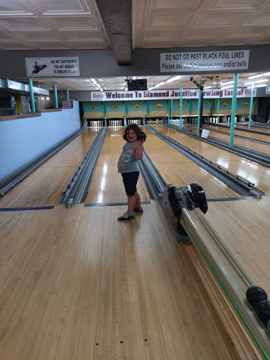 Bowling Alley «Diamond Junction Bowling Lanes», reviews and photos, 1446 N Main St, Palmer, MA 01069, USA