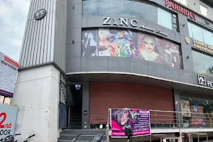 Zinc Unisex Salon & Academy | Best Beauty Salon & Academy in Jalandhar image