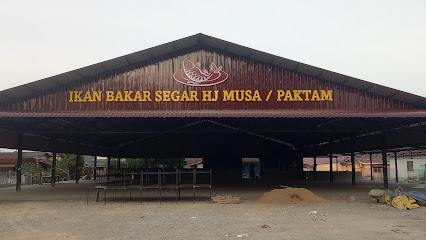 Ikan Bakar Segar Hj Musa/Pak Tam Kg Kandang, Melaka