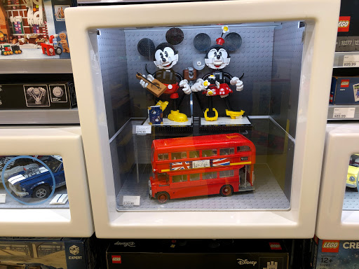 Toy Store «The LEGO Store», reviews and photos, 26300 Cedar Rd, Beachwood, OH 44122, USA