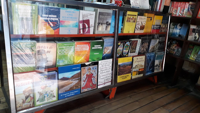 Comentarios y opiniones de Librería Autores Ecuatorianos Distribuidora de Leyes y Códigos en General