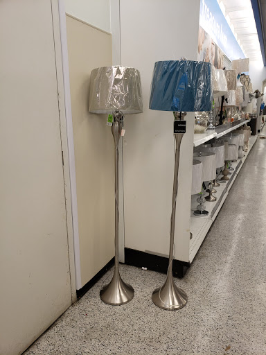 Clothing Store «Ross Dress for Less», reviews and photos, 2660 N Josey Ln, Carrollton, TX 75007, USA