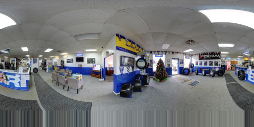 Tire Shop «BR Tire», reviews and photos, 935 Lovers Ln, Bowling Green, KY 42103, USA