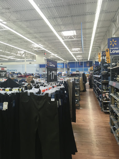 Department Store «Walmart Supercenter», reviews and photos, 16865 Clover Rd, Noblesville, IN 46060, USA
