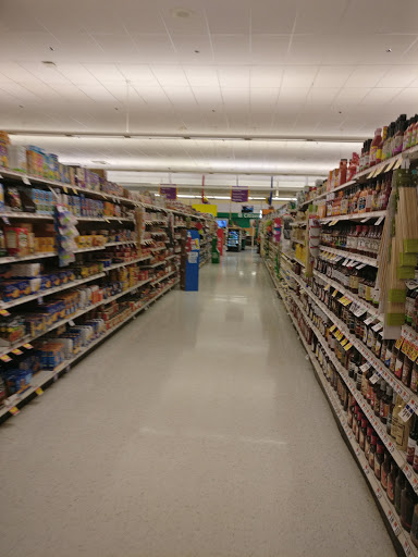 Grocery Store «Stop & Shop», reviews and photos, 250 Bellevue Ave, Newport, RI 02840, USA